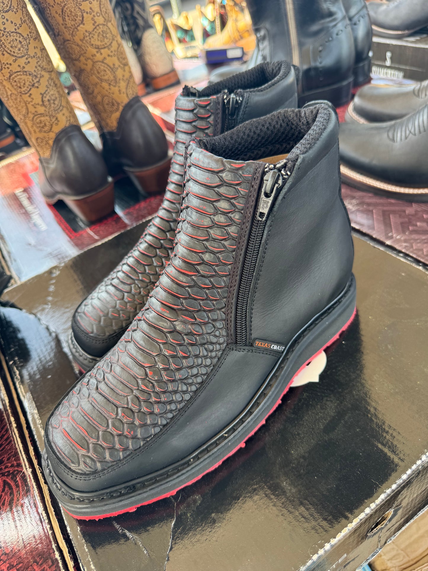 Botin Macho víbora rojo