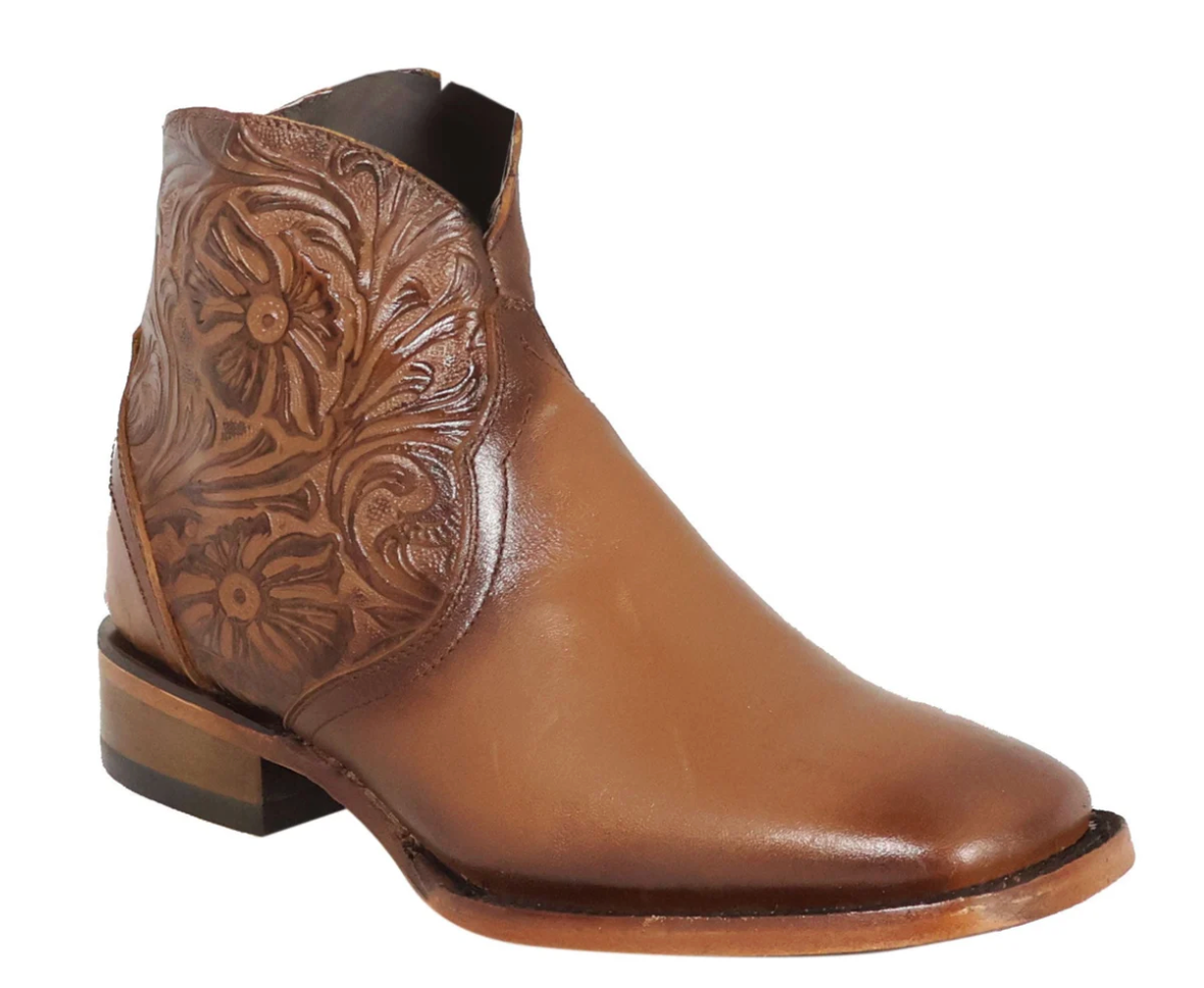 NELLY - Wide Square Toe Short Boots